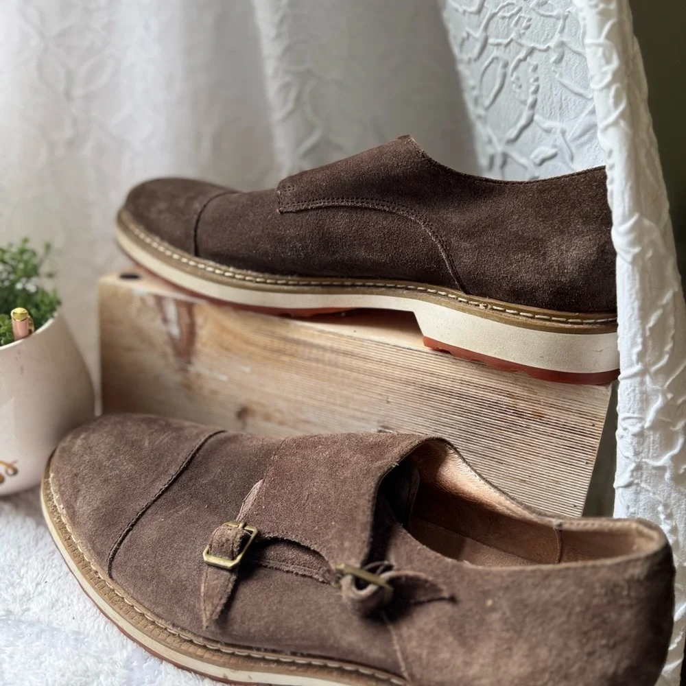 1901 Albany Double Monk Strap Tan suede